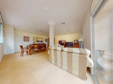 Casa de 291 m² a Castelldefels