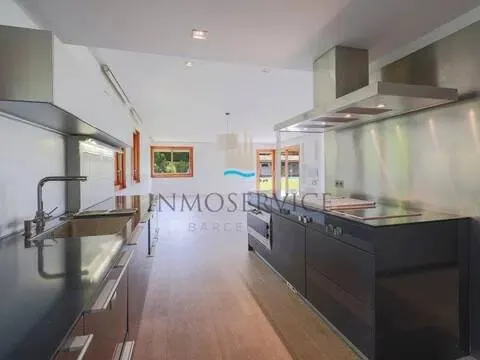 Casa de 500 m² a Sant Cugat del Vallès