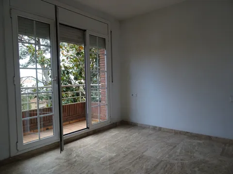Appartement 147 m² à Cerdanyola del Vallès
