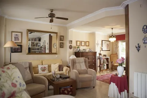 Habitació de lloguer, Mairena del Aljarafe