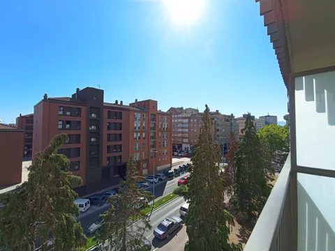 Pis de 94 m² a Barañáin / Barañain