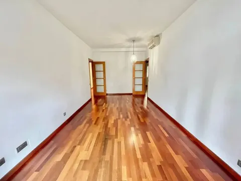 Pis de 85 m² a Barcelona