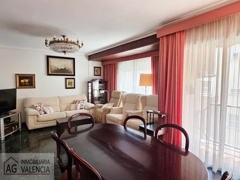 Pis de 110 m² a València
