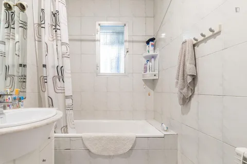Room for rent, Madrid