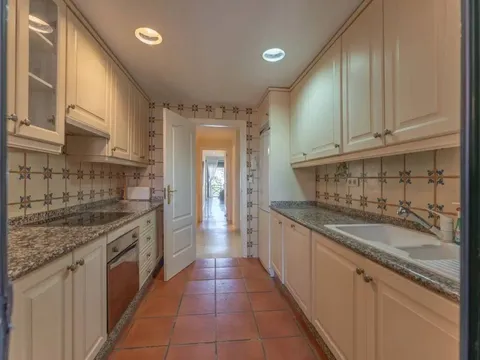 Wohnung 170 m² in Estepona