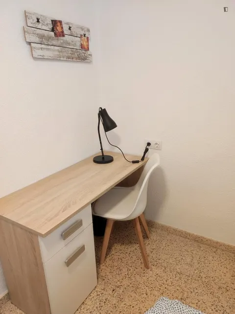 Habitació de lloguer, Burjassot