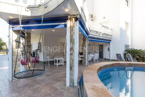 Casa de 434 m² a Castelldefels