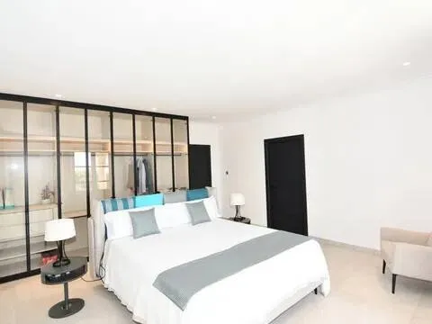 Casa de 617 m² a Campos