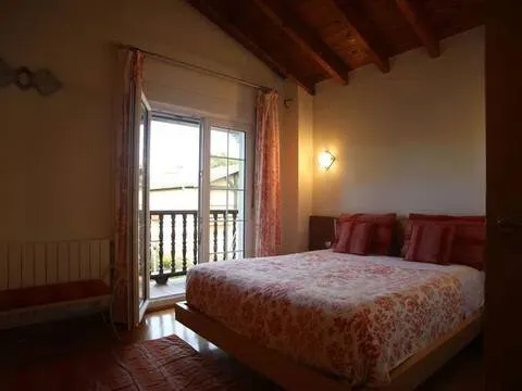 Casa de 216 m² a Udías