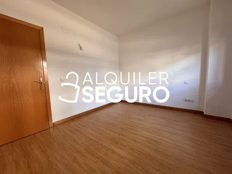 Wohnung 76 m² in Madrid