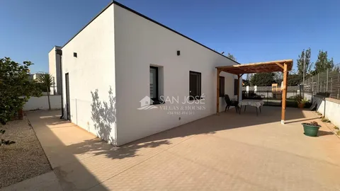 Casa de 131 m² a Asp