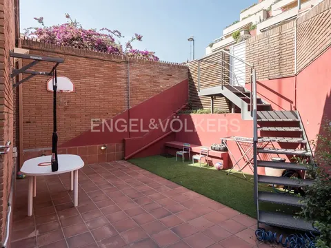 Будинок 151 м² у Sant Just Desvern