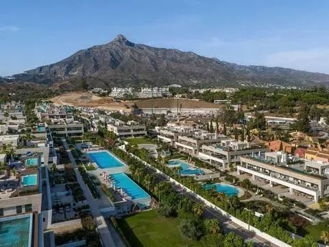 Wohnung 290 m² in Marbella