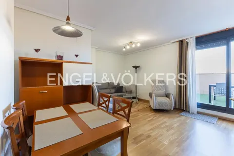 Pis de 85 m² a València