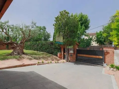 Casa de 500 m² a Sant Cugat del Vallès