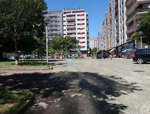 Pis de 95 m² a Sant Sebastià