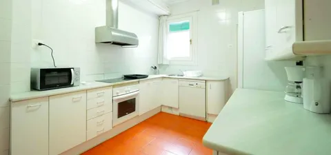 Habitació de lloguer, Barcelona (3/12)