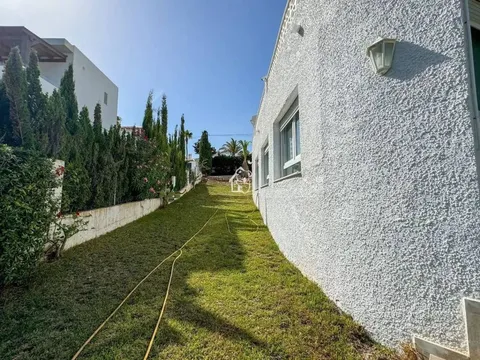 Casa de 250 m² a Oriola