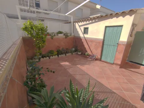 Piso de 110 m² en Águilas
