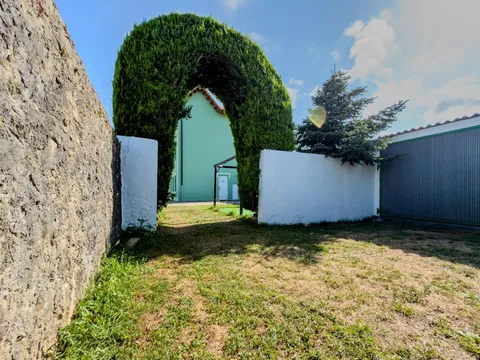 Casa de 226 m² a Camargo