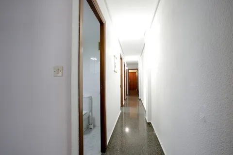Chambre à louer, Valence