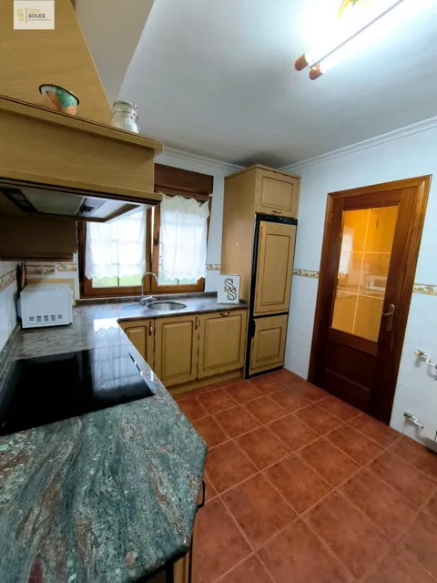 Casa de 140 m² a Hazas de Cesto