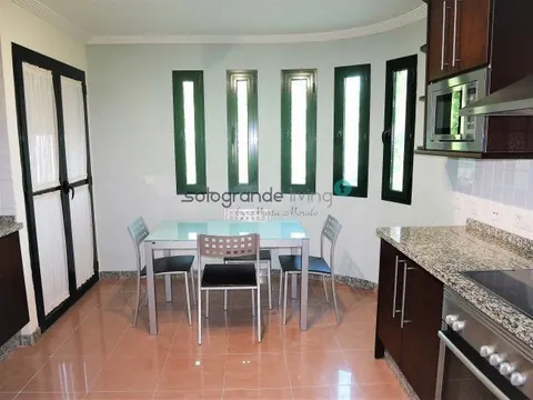 Pis de 180 m² a San Roque