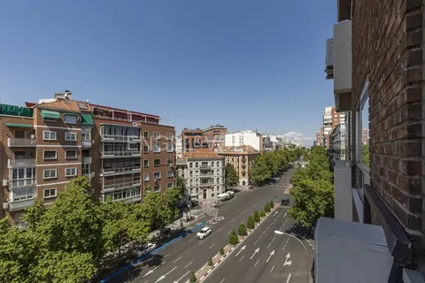 Appartement 159 m² à Madrid