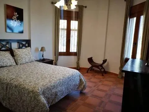 Casa de 160 m² a Sayalonga