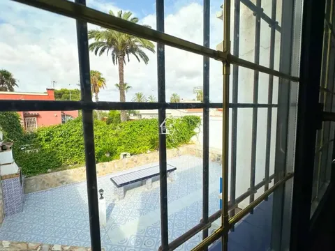 Casa de 250 m² a Torrevella