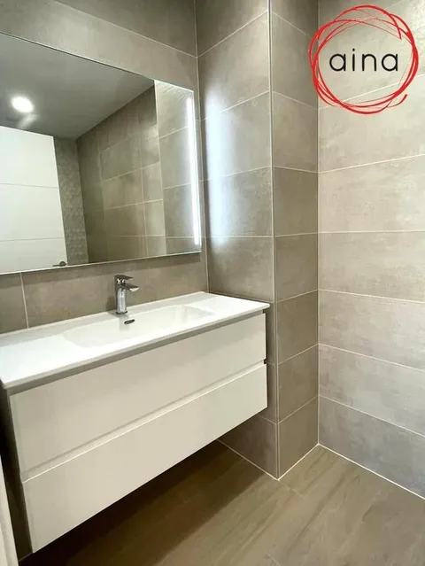 Pis de 115 m² a Pamplona