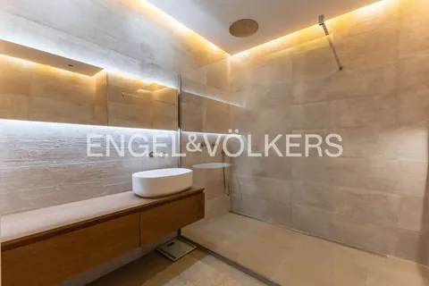 Appartamento 204 m² a Valencia