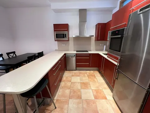 Wohnung 101 m² in Madrid