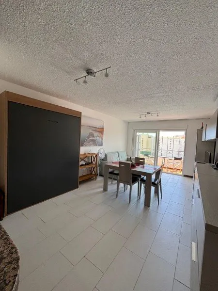 Квартира 42 м² в Peníscola / Peñíscola (2/15)