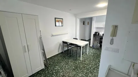 Chambre à louer, Valence