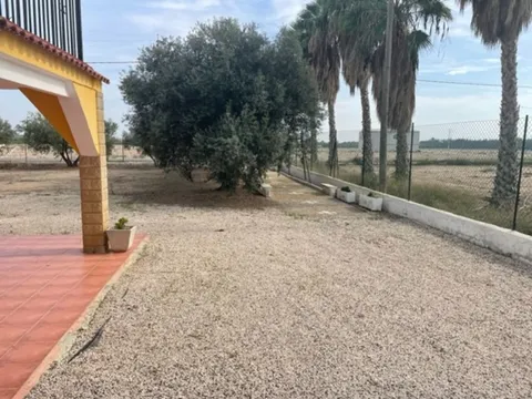 Wohnung 4000 m² in Dolores
