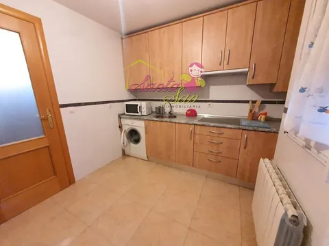 Pis de 85 m² a Salamanca (2/18)