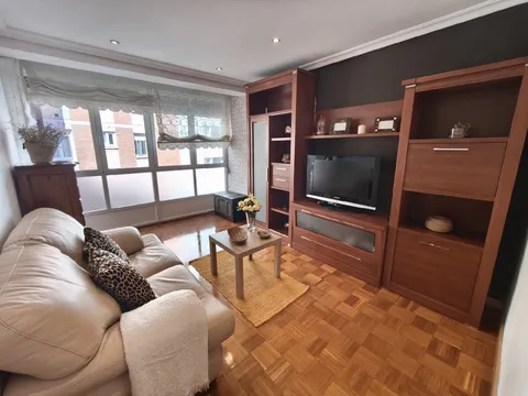 Wohnung 87 m² in Gijón / Xixón