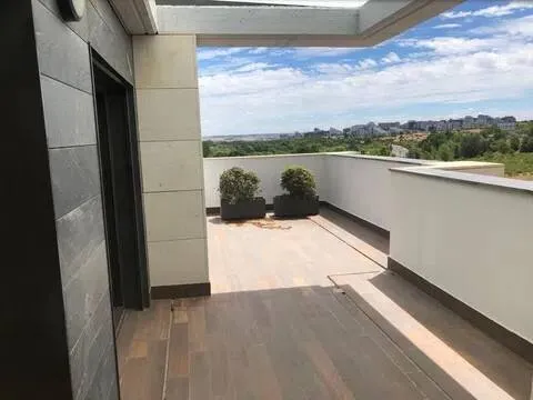Appartement 203 m² à Madrid