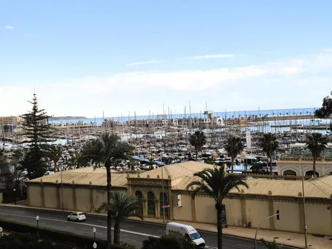 Pis de 110 m² a Alacant