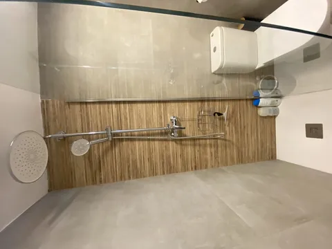 Habitació de lloguer, Godella