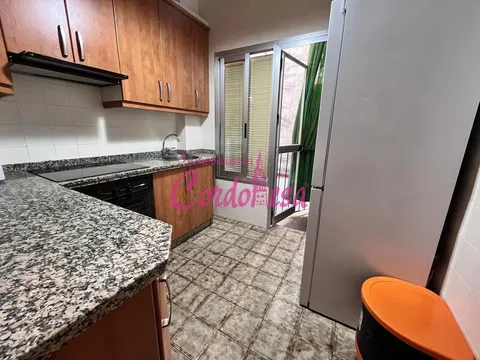 Wohnung 65 m² in Córdoba