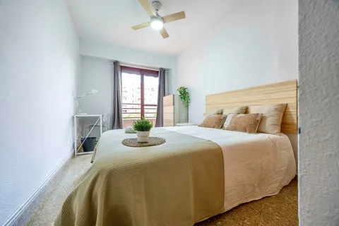 Chambre à louer, Valence