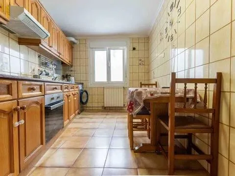 Wohnung 91 m² in Gijón / Xixón