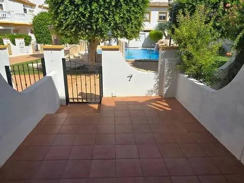 Pis de 80 m² a Oriola