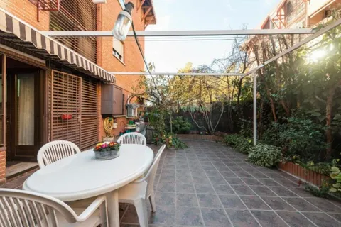 Appartamento 93 m² a Madrid