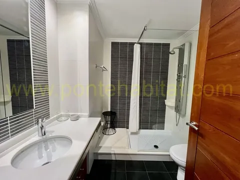 Pis de 170 m² a Pontevedra