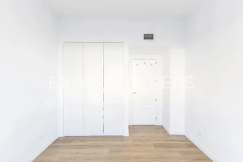 Wohnung 135 m² in Madrid