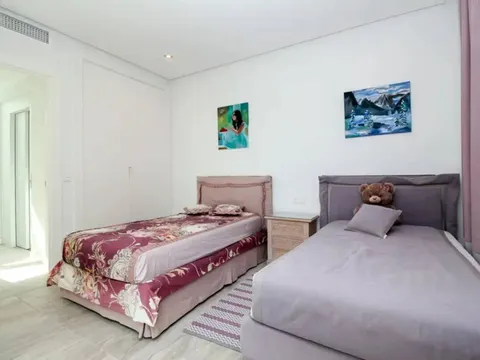 Haus 281 m² in Marbella