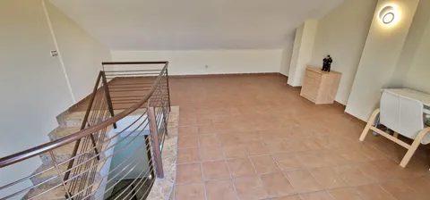 Piso de 288 m² en Picanya